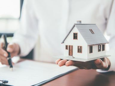 Perché' affidarsi ad un agente immobiliare professionale, per vendere casa? Ecco i motivi.